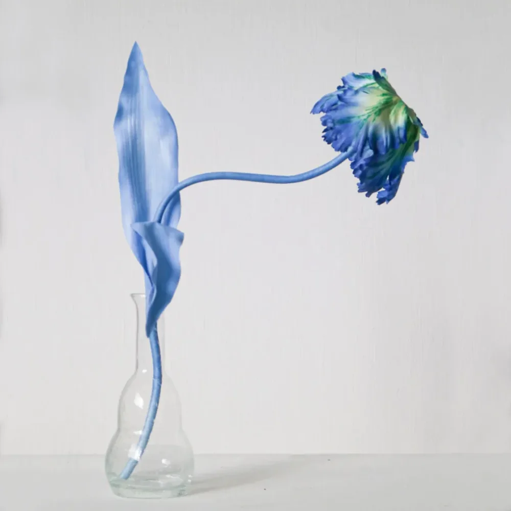 Blomst Tulip Dusty Blue – By Reevein Studio Blomst Tulip Dusty Blue – By Reevein Studio