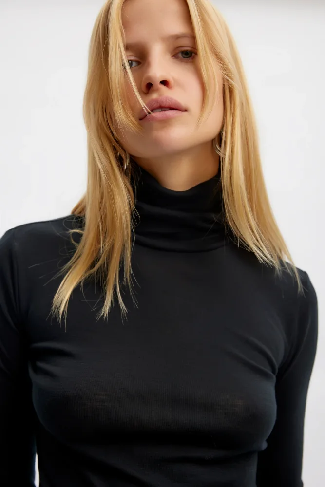 NiniaGZ Wool Rollneck - Black - Bilde 3