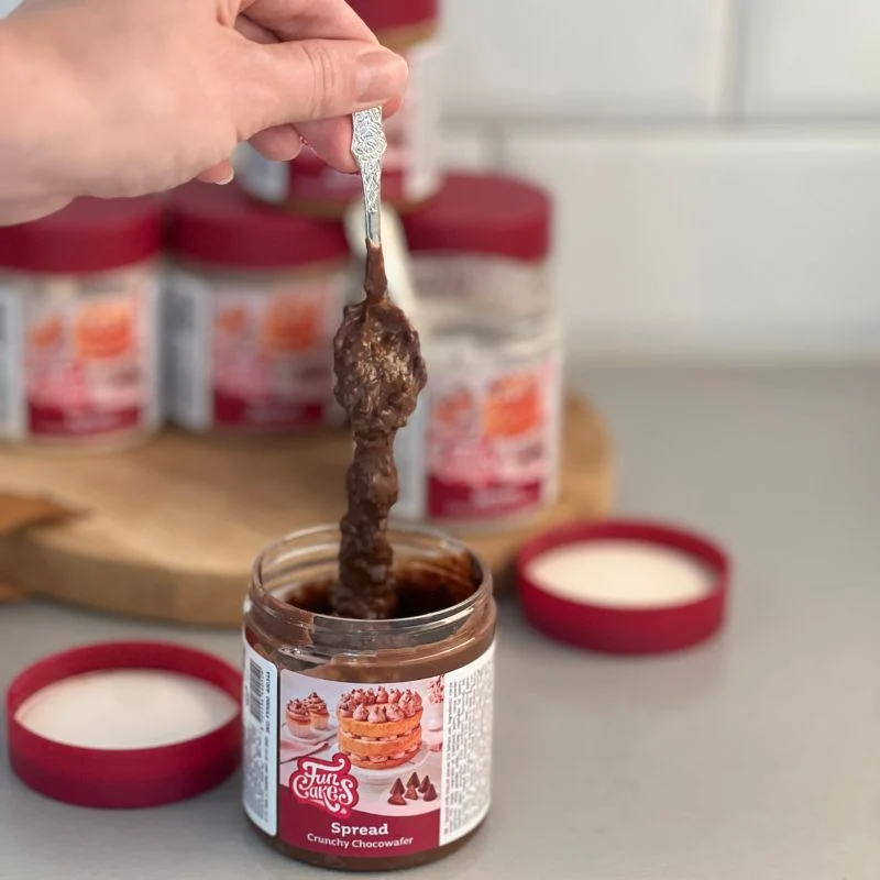 FunCakes Spreads - Sjokoladekrem Crunchy Chocowafer, 250g - Bilde 2
