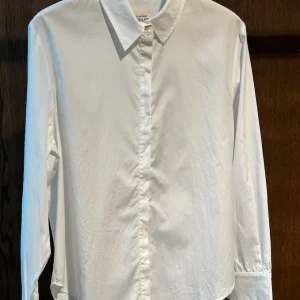 SACRÉCOEUR – Sophie Shirt – Blanc