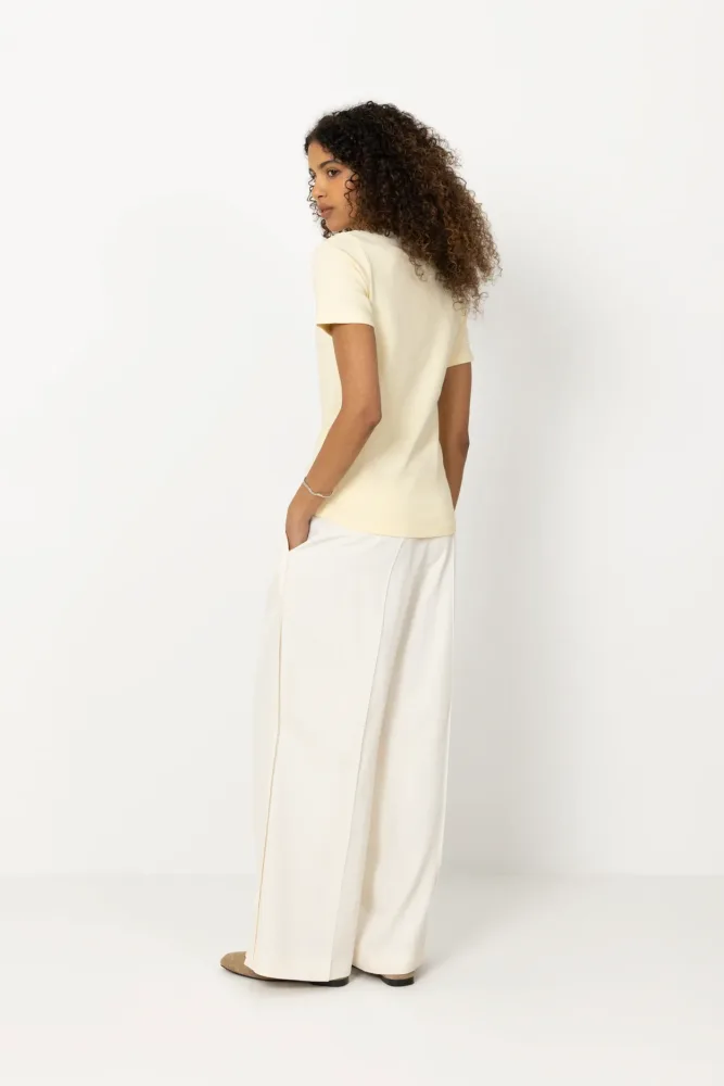 Linn Tee - Pastel Yellow - Bilde 3