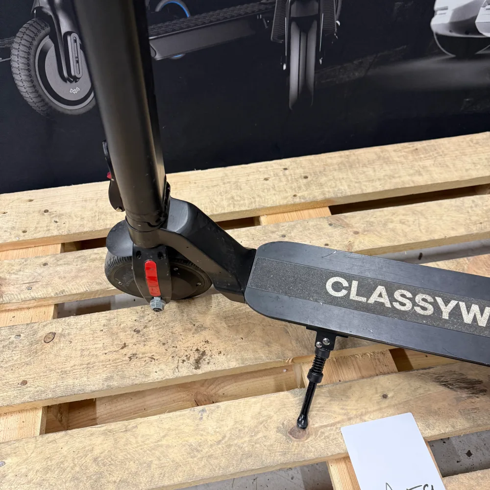 🛴🔧 Reparasjonsprosjekt – ClassyWalk® S100 Svart (A59) 🛴🔧 Reparasjonsprosjekt – ClassyWalk® S100 Svart (A59)