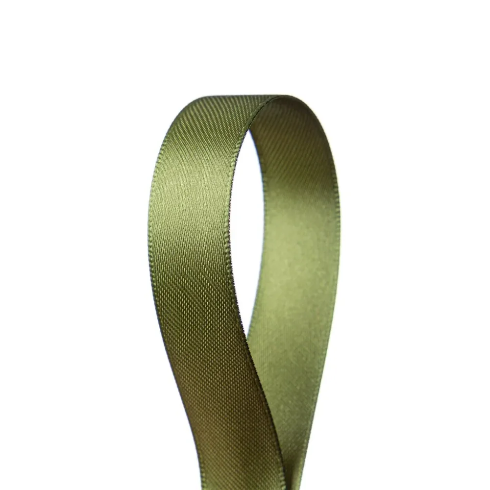 Silkebånd/ satinbånd 15mm oliven Silkebånd/ satinbånd 15mm oliven