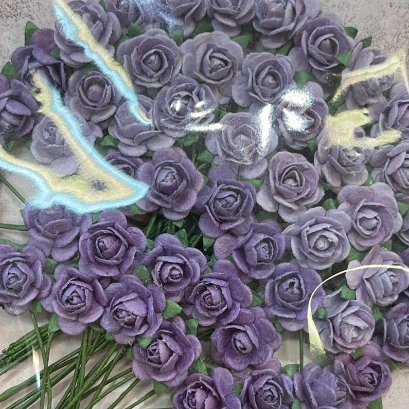 Papirdesign – blomster roser Ø 10mm – lys lilla+ lilla Papirdesign – blomster roser Ø 10mm – lys lilla+ lilla