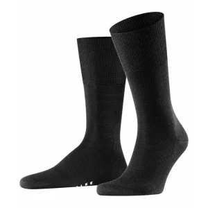 Airport – Short – Black