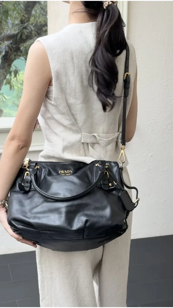 Prada Shoulder Bag - Black - Bilde 3