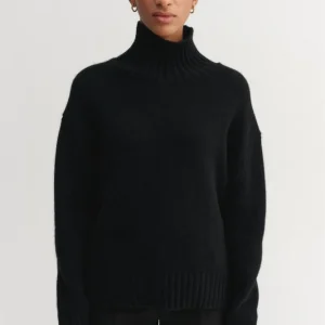 ALMADA LABEL – Pre-Order Nola Turtleneck Sweater – Black ALMADA LABEL – Pre-Order Nola Turtleneck Sweater – Black