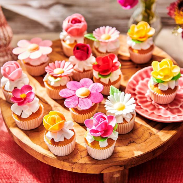 FunCakes Spiselige Blomster -Tulipan og blad- pk/12 - Bilde 3
