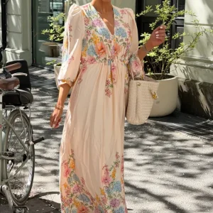 Maja Floral Maxi Dress – Multi Floral
