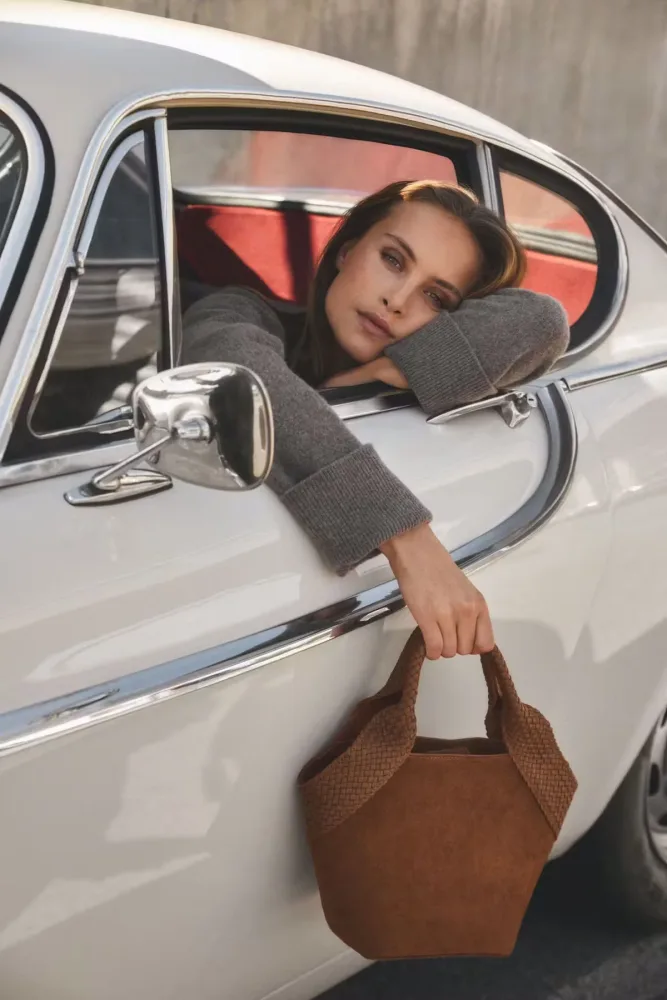 Aura Bag S - Dark Camel Suede - Bilde 2
