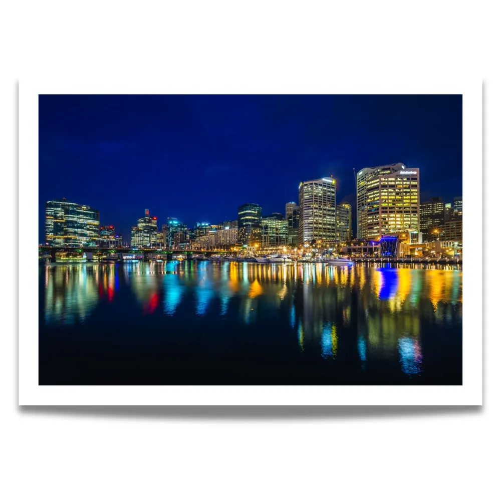 NATT I DARLING HARBOUR – PLAKAT OG LERRET NATT I DARLING HARBOUR – PLAKAT OG LERRET