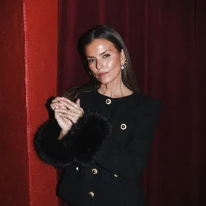 Boucle Fur Cuff Jacket – Black