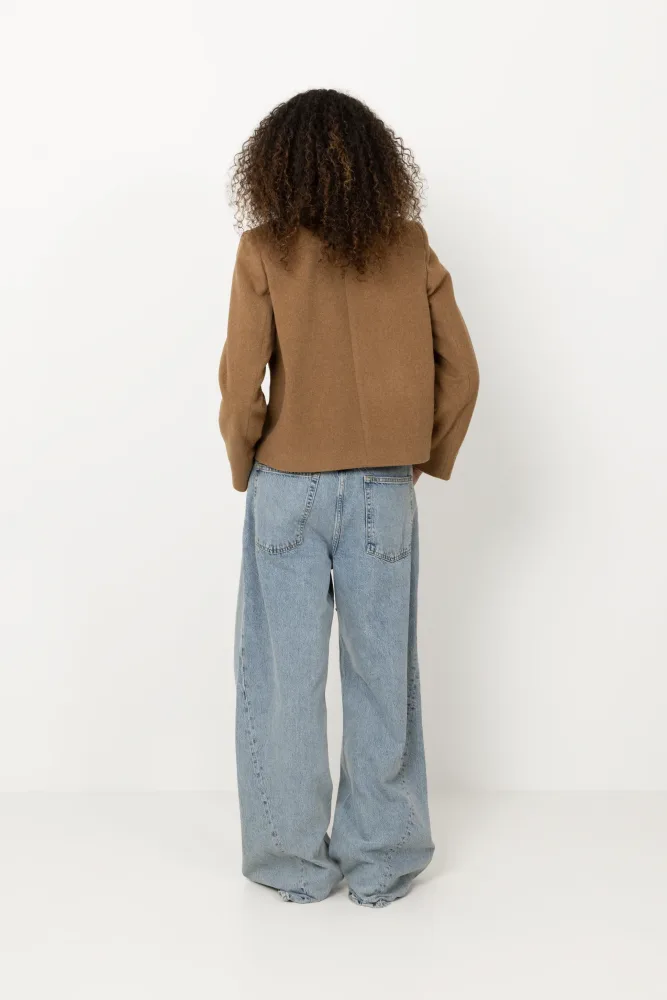 Short Curved Jacket - Camel - Bilde 3