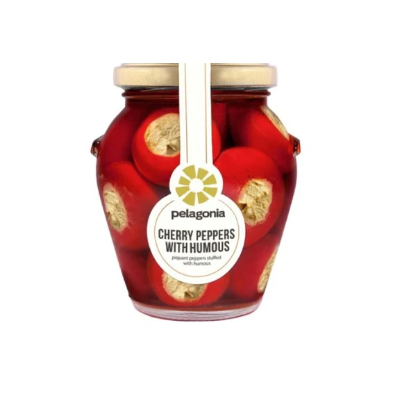 Cherry Paprika med Hummus – By Pelagonia Cherry Paprika med Hummus – By Pelagonia