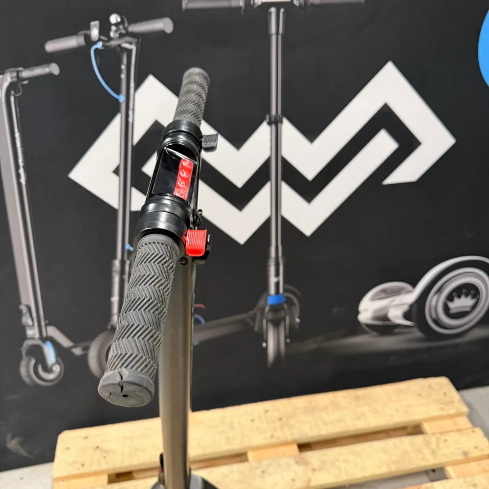 🛴🔧 Reparasjonsprosjekt - ClassyWalk® S100 Svart (A59) - Bilde 2