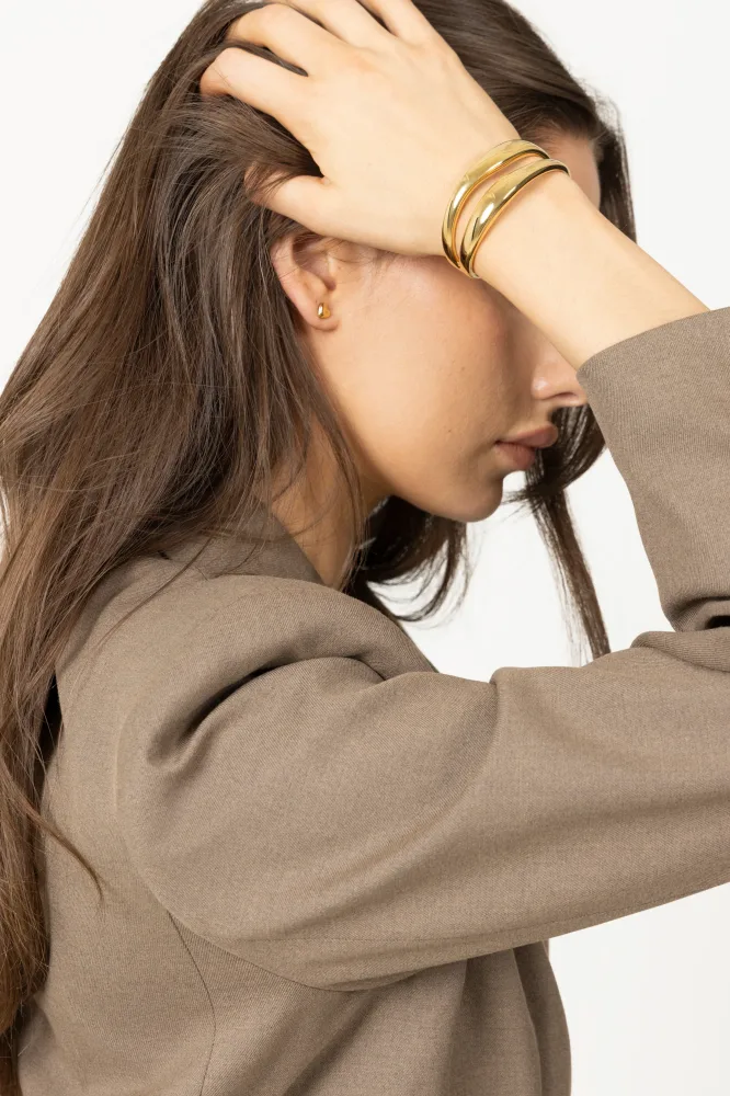 The Curved Bangle - Gold - Bilde 2